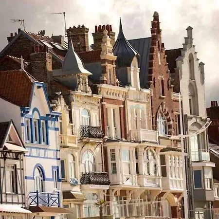 Au 154 Bis - Joli Avec Grande Terrasse Et Proche De La à Malo Apartamento Dunkirk